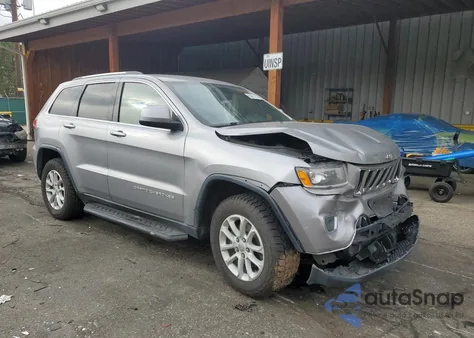 2016 Jeep Grand Cherokee Laredo z USA, uszkodzony, nr VIN 1C4RJFAGXGC367032